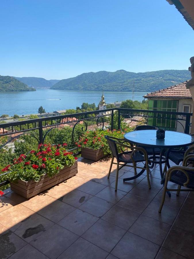 Villa Casa Lui Marc Orşova Esterno foto