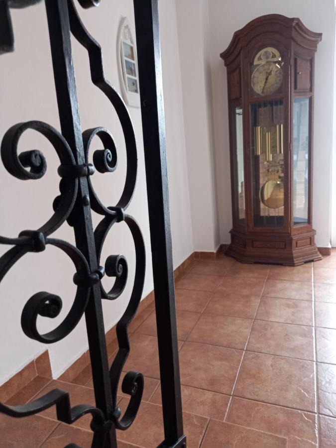 Villa Casa Lui Marc Orşova Esterno foto